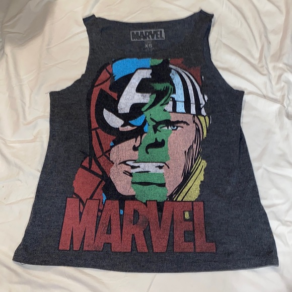MARVEL CUSTOMIZED TANK - Picture 1 of 4